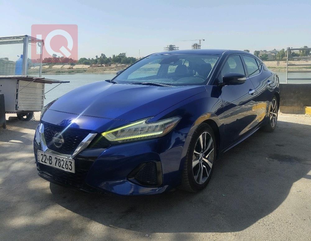 نيسان ماكسيما